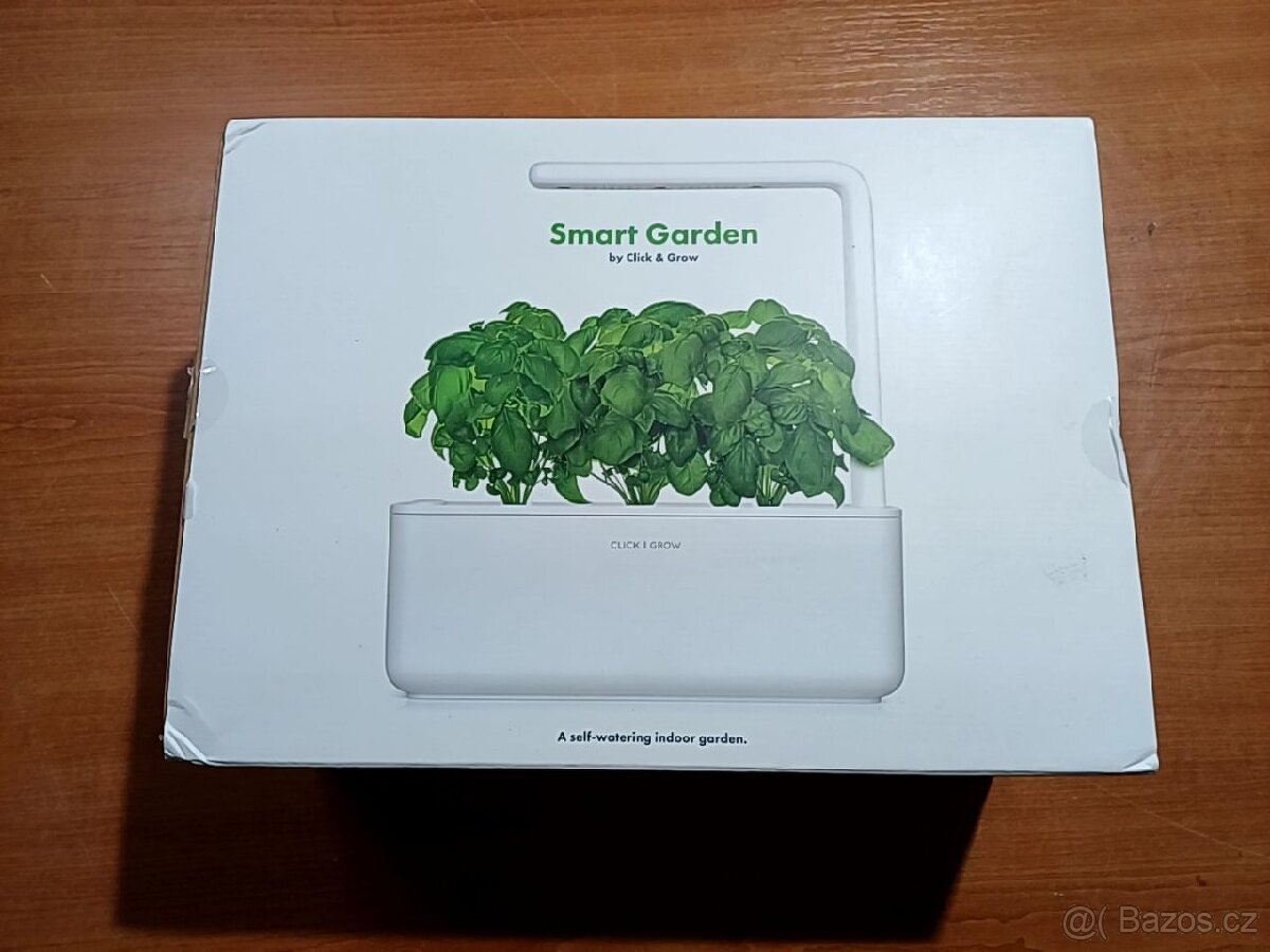Click and Grow Smart Garden 3 chytrý květináč - 8