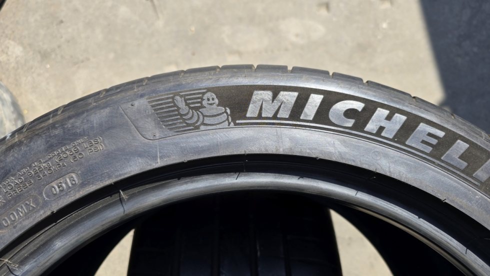 Letní pneu 275/40/19 Michelin - 8