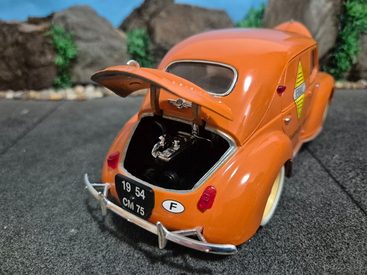 Prodám model 1:18 Renault 4CV garage service - 8