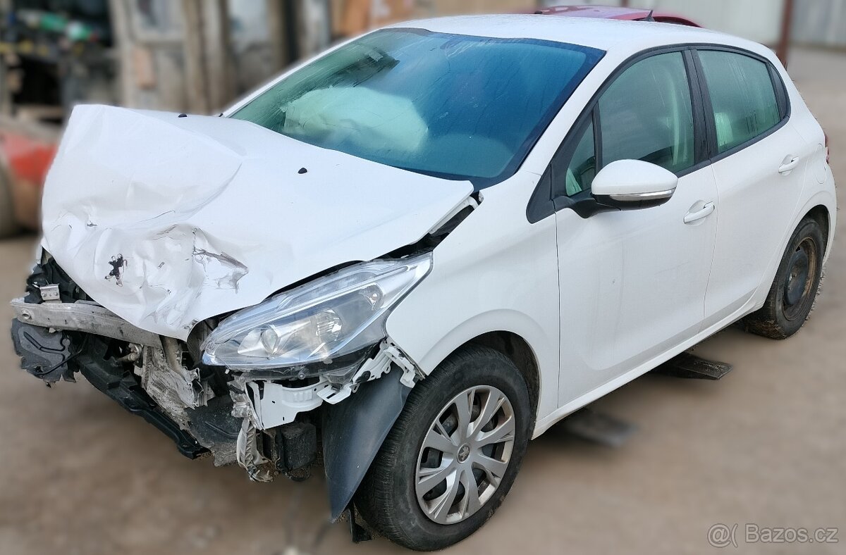 Peugeot 208, 2012 - 2019 - 8