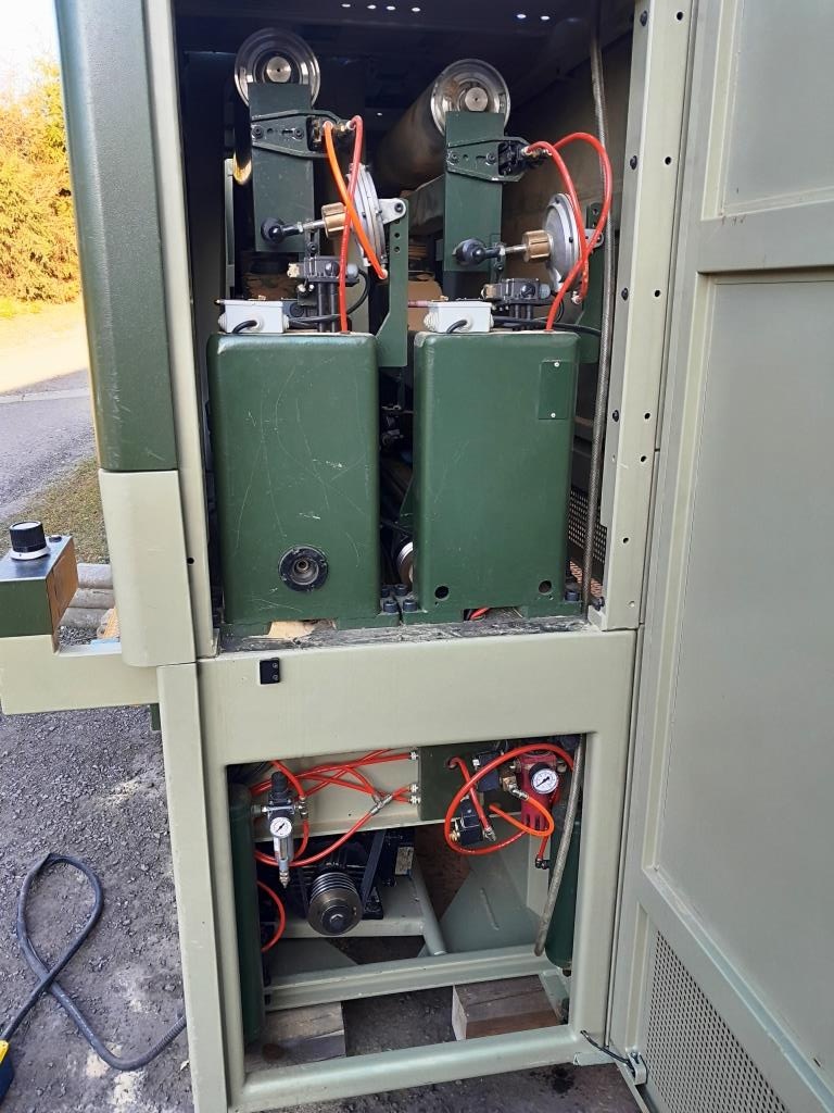 Širokopásová bruska SCM - 8