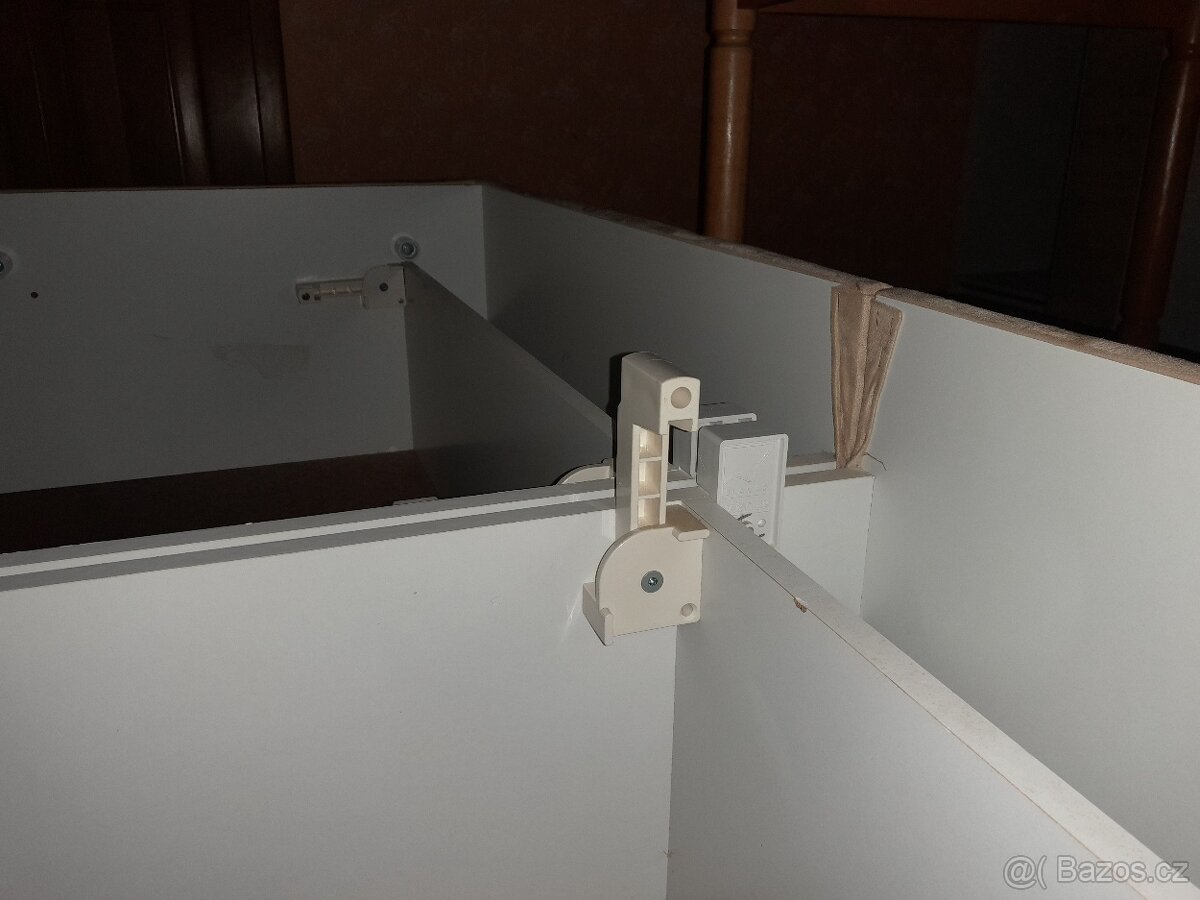 Manželská čalouněná postel 180x200 - 8