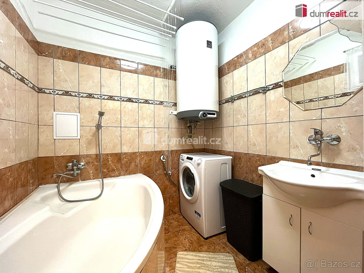 Prodej bytů 2+1, zahrada, Cheb, ul. Pražská - 8