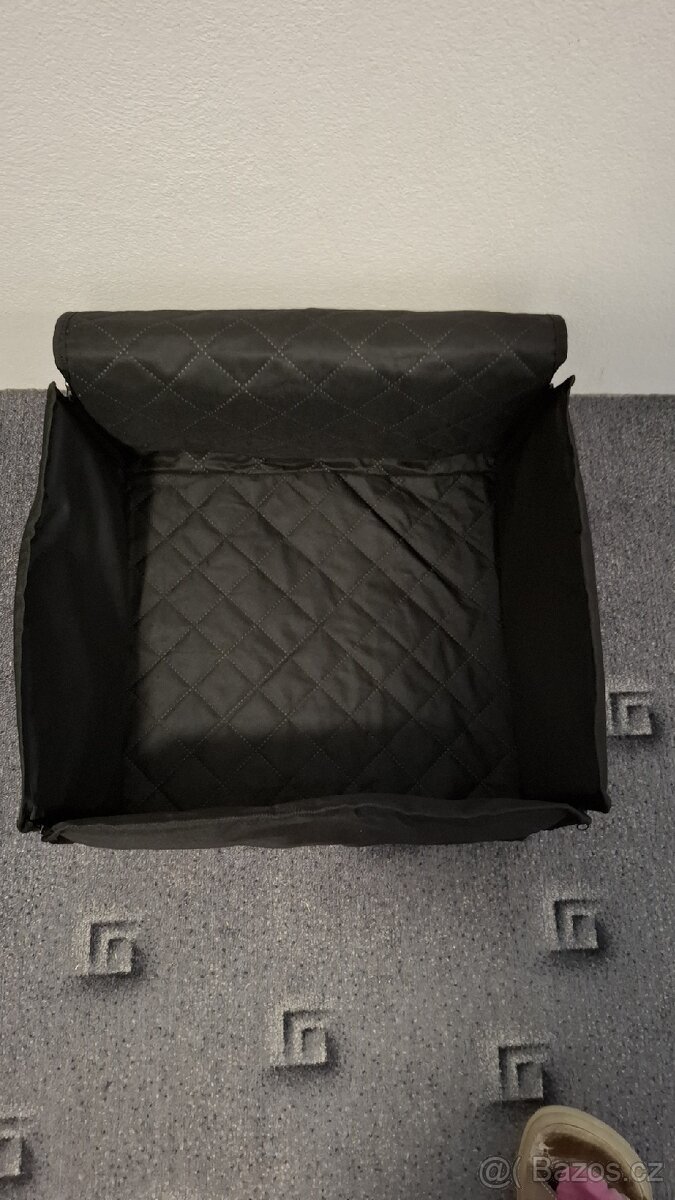 Klec/přepravka na psa, autosedačka, pásy postroj - 8