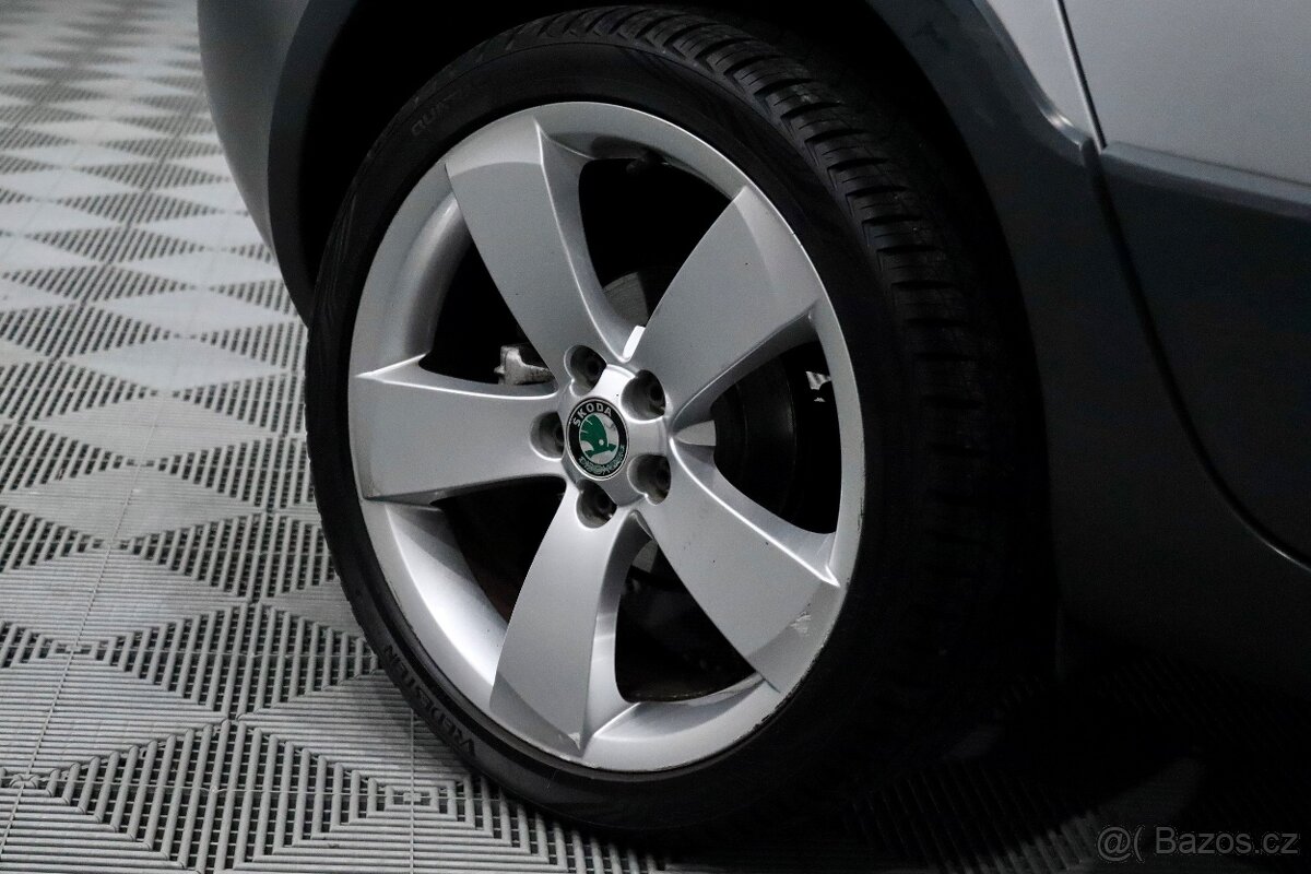 Škoda Roomster 1.4i 16V 63kW Scout 05/2010 103 000 km - 8