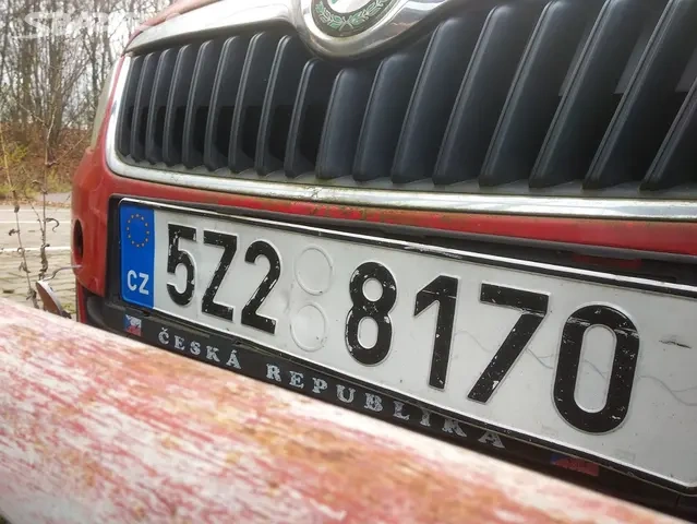 Škoda Fabia II Combi - na díly nebo zástavbu motoru - 8