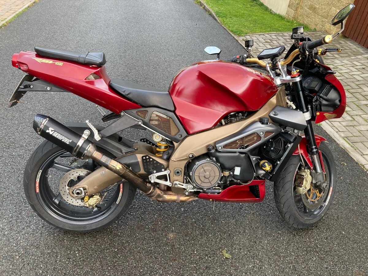 Aprilia RSV1000 Tuono - 8