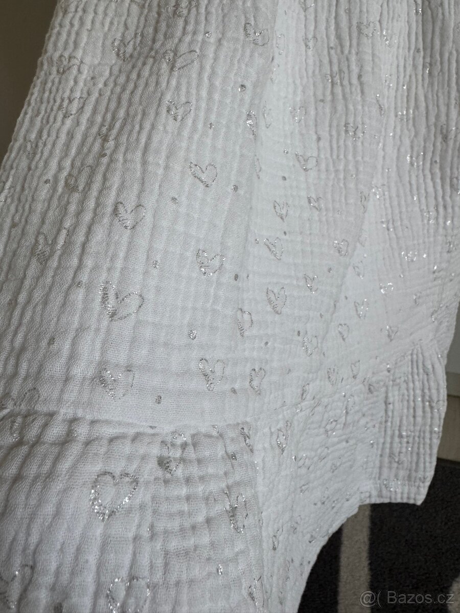 Divci obleceni cca 3-4 roky - 8