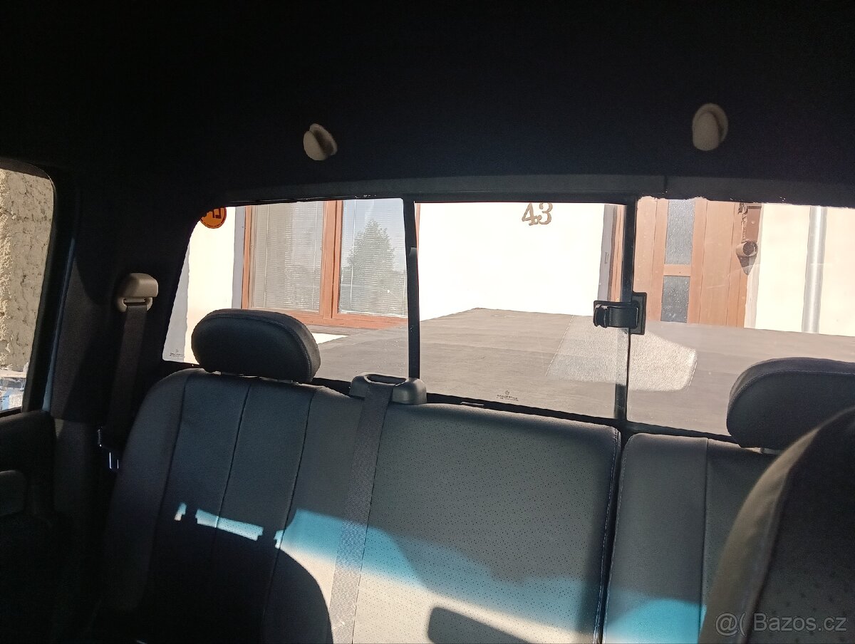 Dodge RAM 1500 5,7 - 8