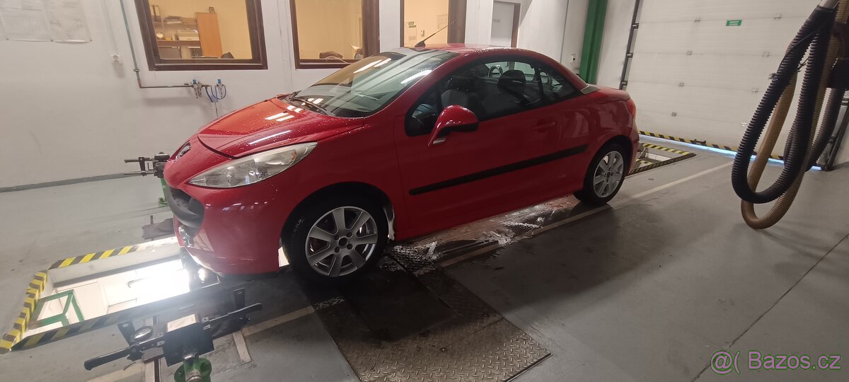 Peugeot 207 cc cabrio - 8