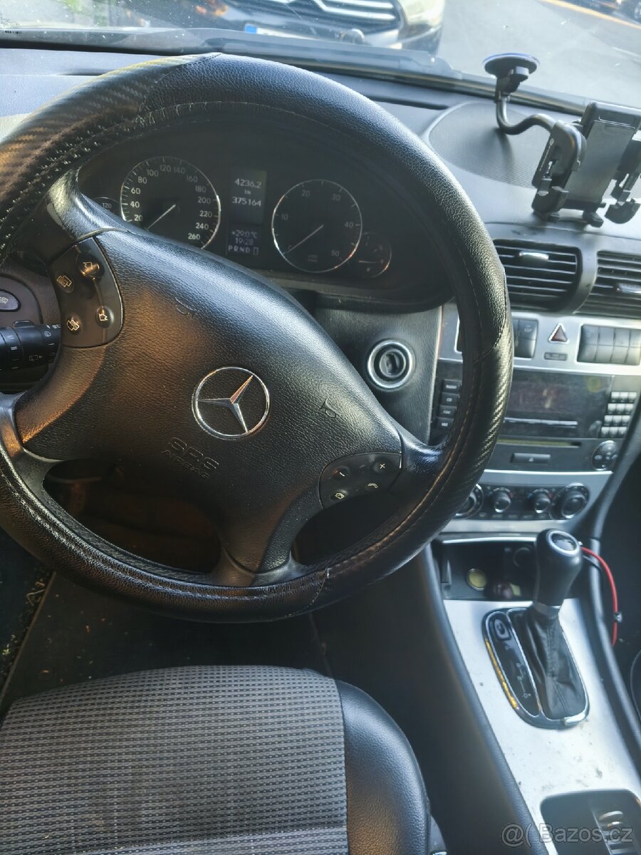Mercedes Benz W 203 - 8