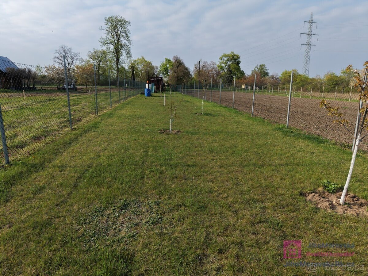 Prodej zahrady 619 m², Valtice - 8