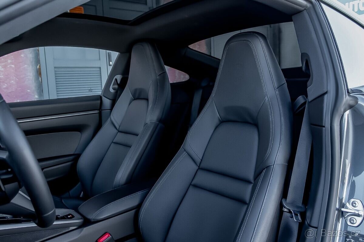 Porsche 911 | 992.2 - 8