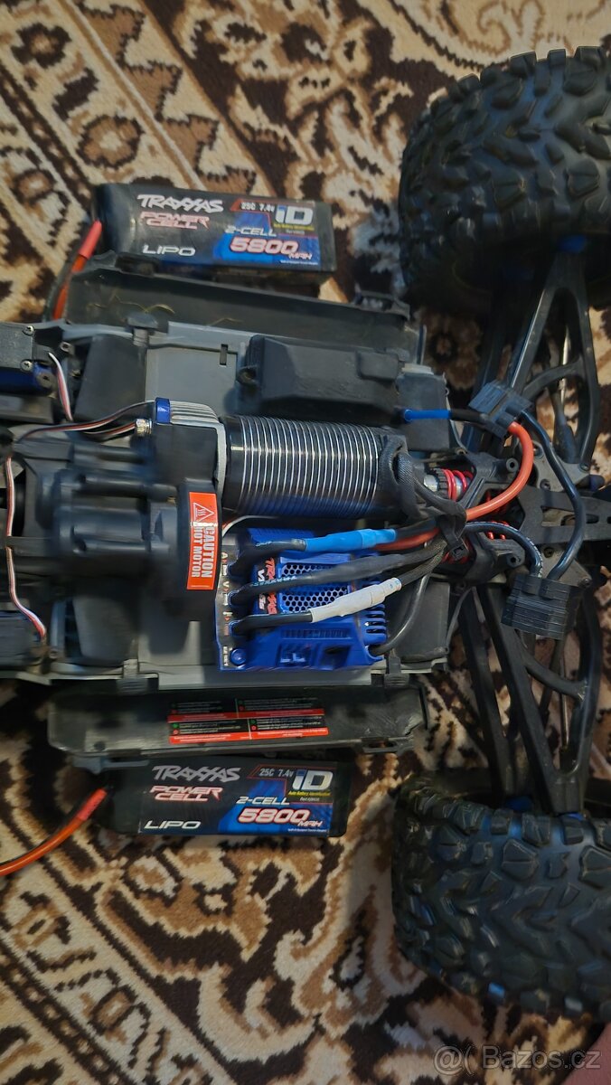 Traxxas E-Revo 1:8 VXL RTR - 8