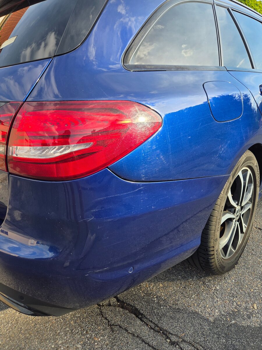 Mercedes C220 D kombi 125kw black edition - 8