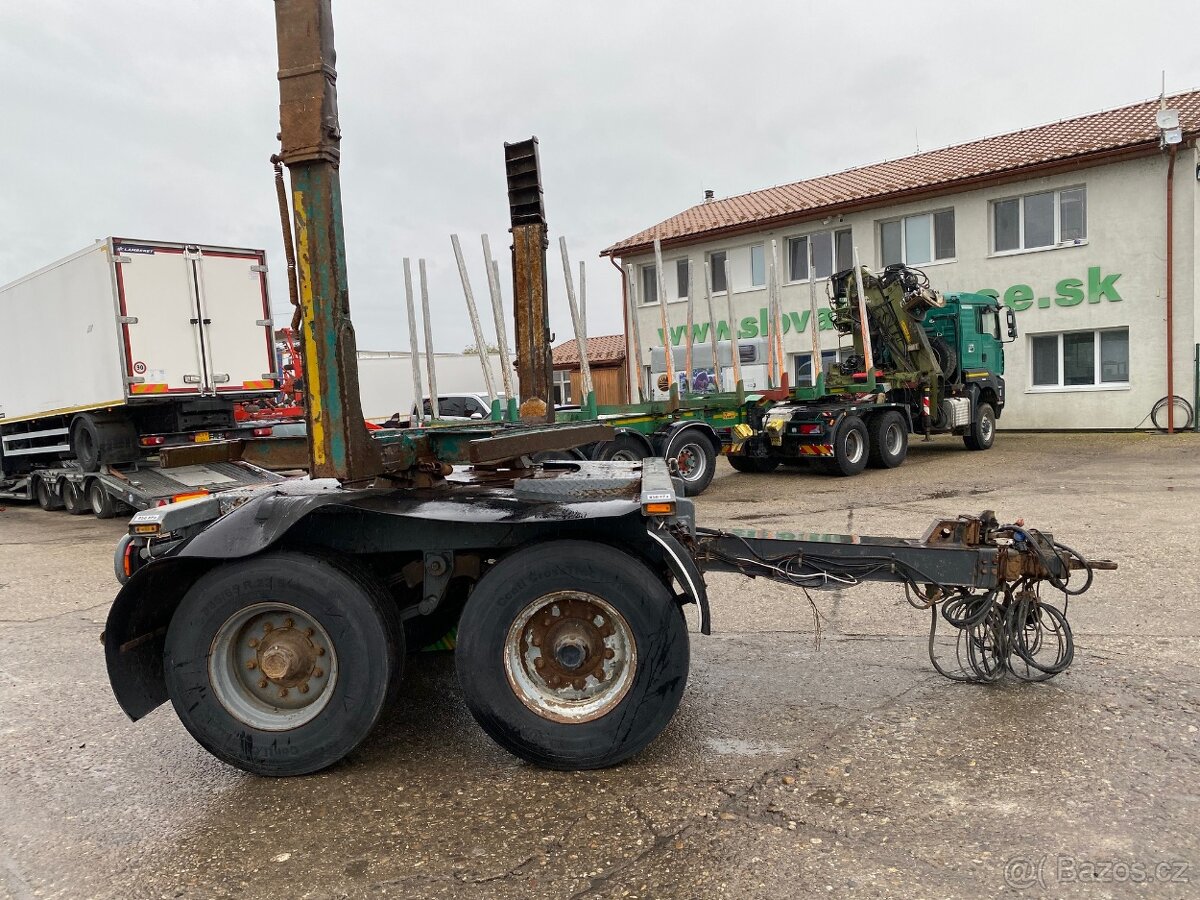 UMIKOV 2004 VIN 009 - 8