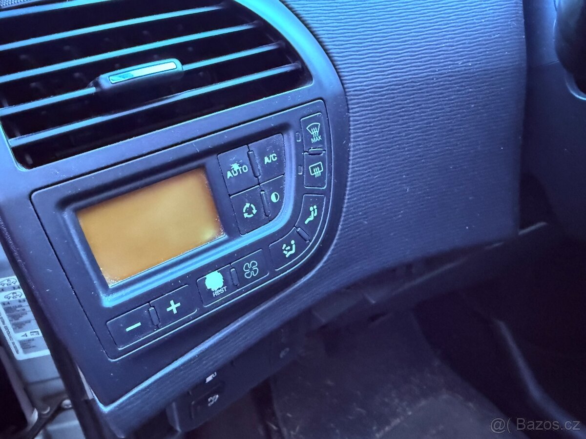 Citroen C4 picasso - 8