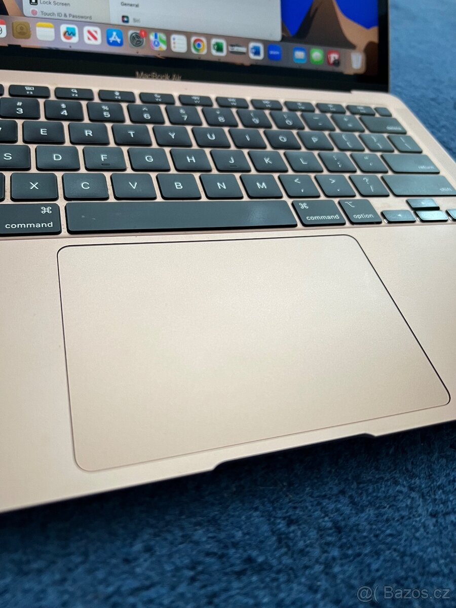 Apple MacBook Air ( 2020 ) - 8