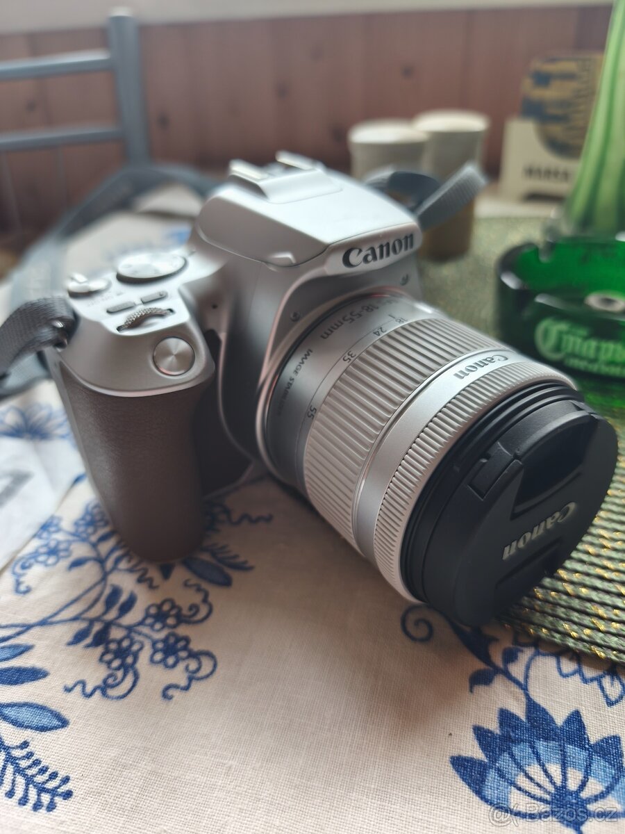 Zrcadlovka Canon - 8