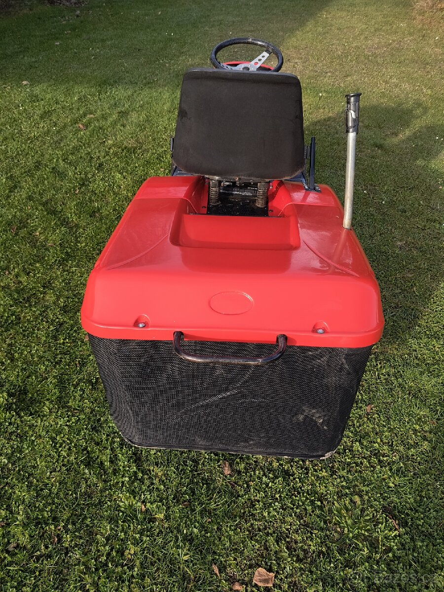 Zahradní traktor Starjet - 8