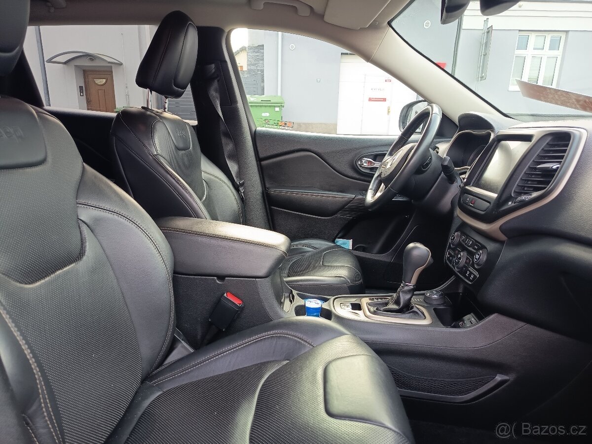 Jeep Cherokee 2,2CRD Limited 4X4 - 8