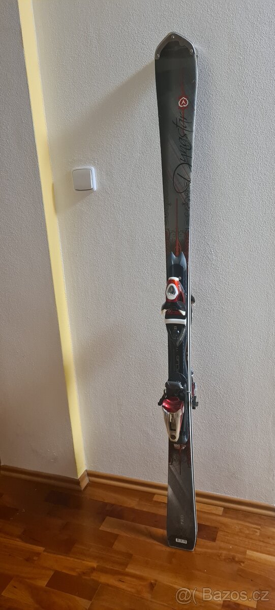 Dámské slalomové lyže Dynastar - 8