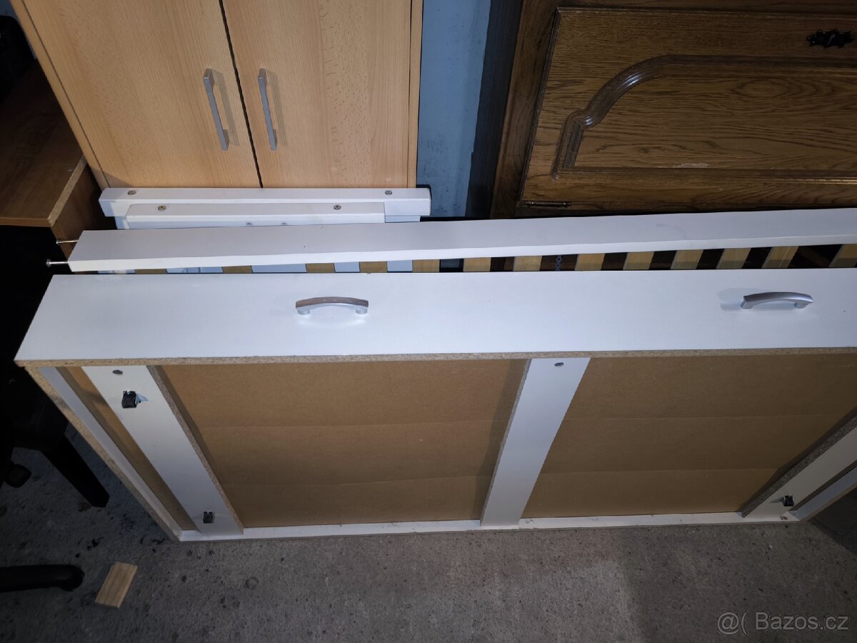 DOVOZ MOŽNÝ bílá postel dětská s hvězdičkami, se suplikem. - 8