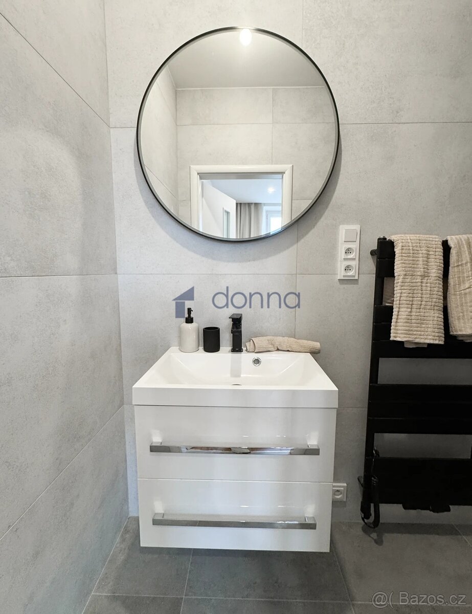 Pronájem bytu 2+kk, 38m², ul. Komunardů, Praha 7 - Holešovic - 8