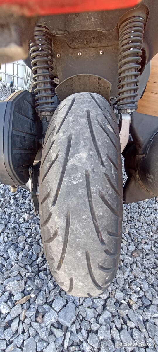 Aprilia SR MAX 300i, r.v.2013 - 8