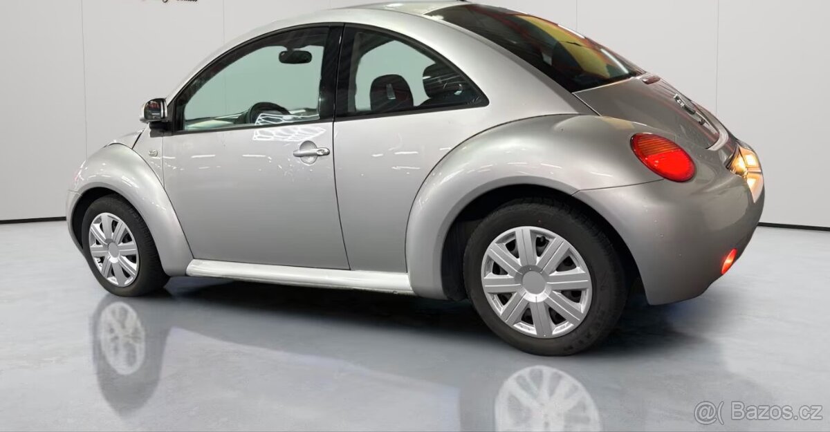 VW NEW BEETLE 2.0 i TOP STAV - 8