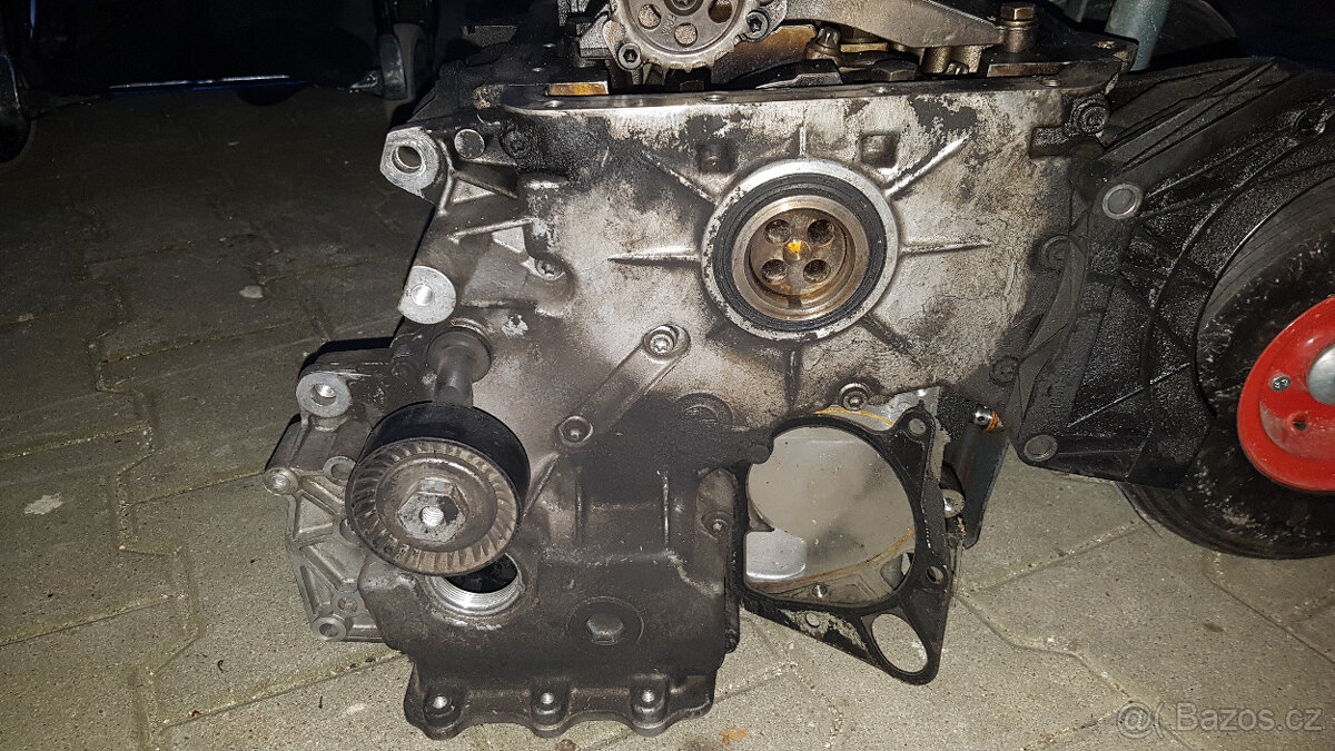 Blok Hlava a vana XD motoru M57N2 306D3 170kW 231k - 8