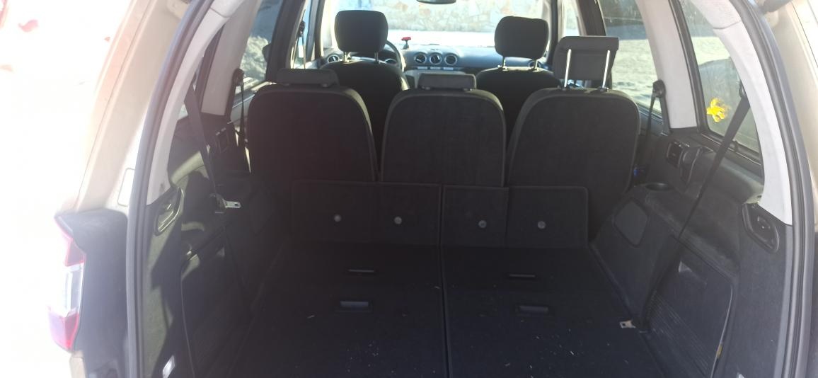 Ford Galaxy 2.0 TDCI - 8