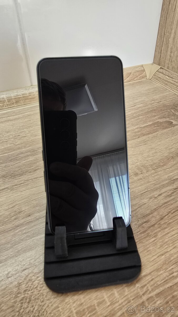 Samsung Galaxy S22 5G 8/256GB - 8