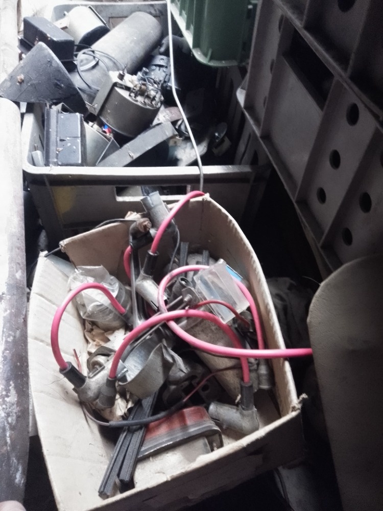 Náhradní díly Trabant - 8