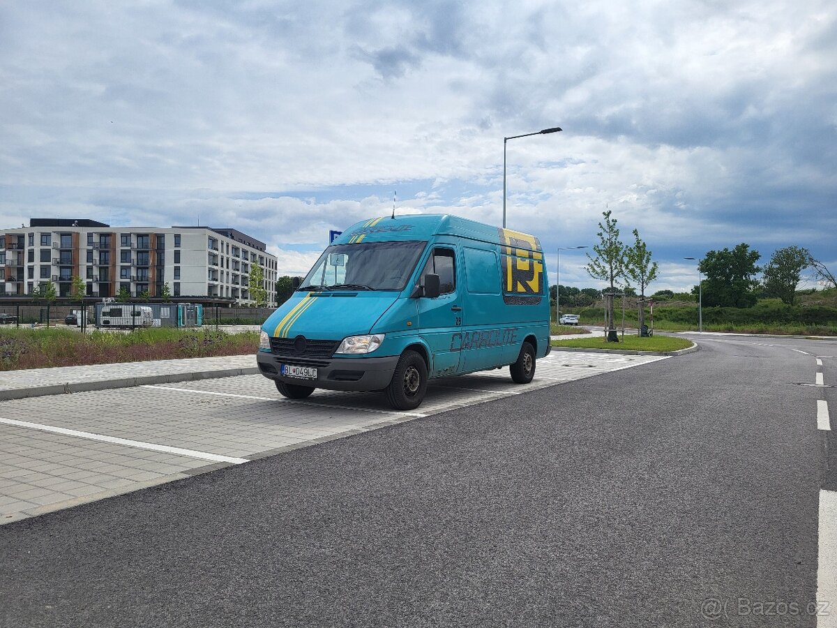 Mercedes sprinter - 8