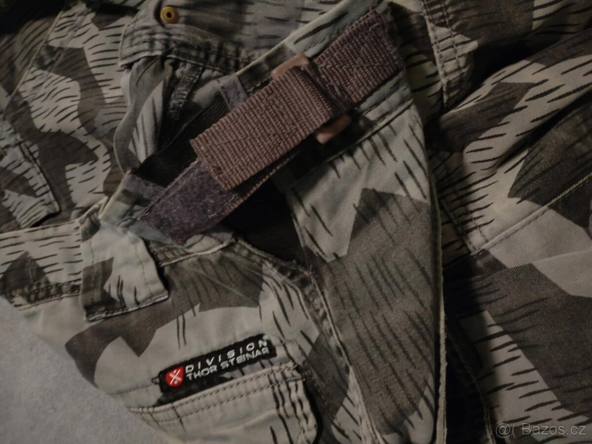 KAPSÁČE THOR STEINAR CAMO KRÁTKÉ L - 8