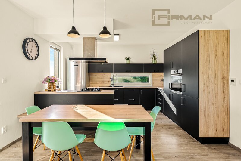 Prodej novostavby rodinného domu 5+kk 178m² v Úvalech. - 8