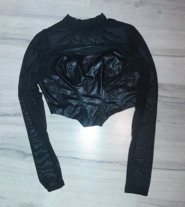 Pytel dámského oblečení vel. S - 8