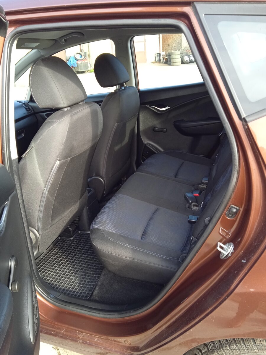 Hyundai IX20 1,6 91kW Ba+LPG, - 8