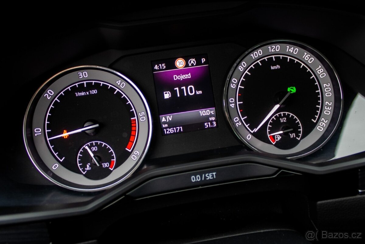 Škoda Superb Combi 2.0TDI DSG automat - 8