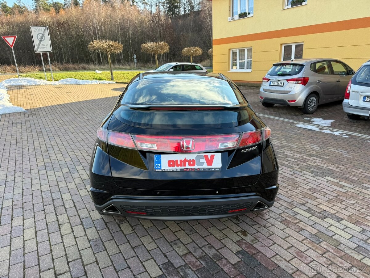 HONDA CIVIC VIII 1.8 i-VTEC 103kW AUTOMAT-12/2006-116.120KM- - 8