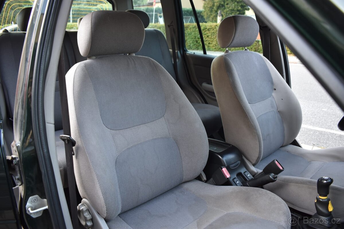 Land rover freelander - 8