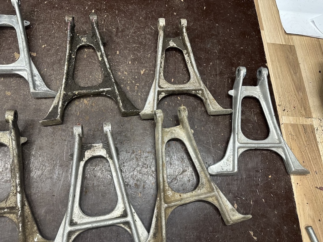 Predám používaný STOJAN na motocykle JAWA ČZ 175 250 350 - 8