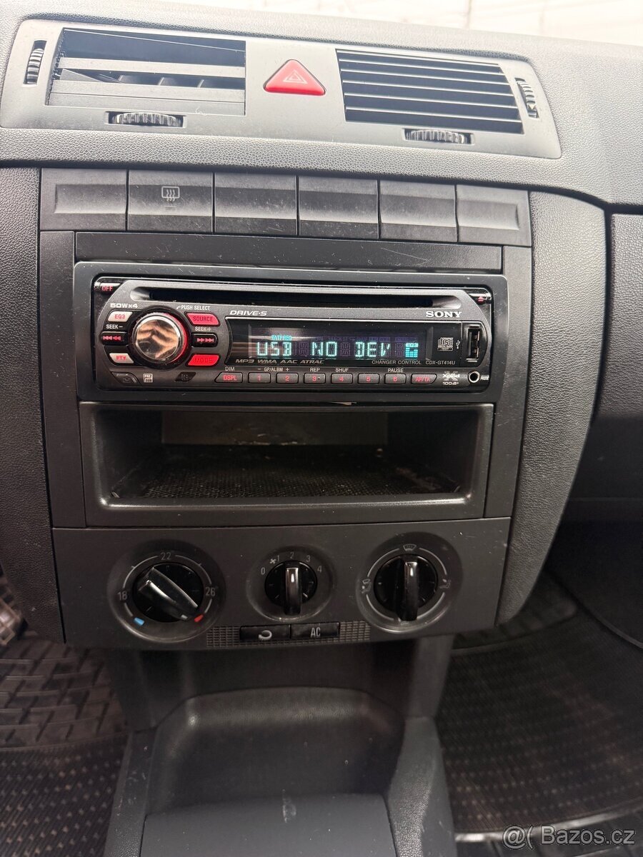 Škoda Fabia 2005 - 8