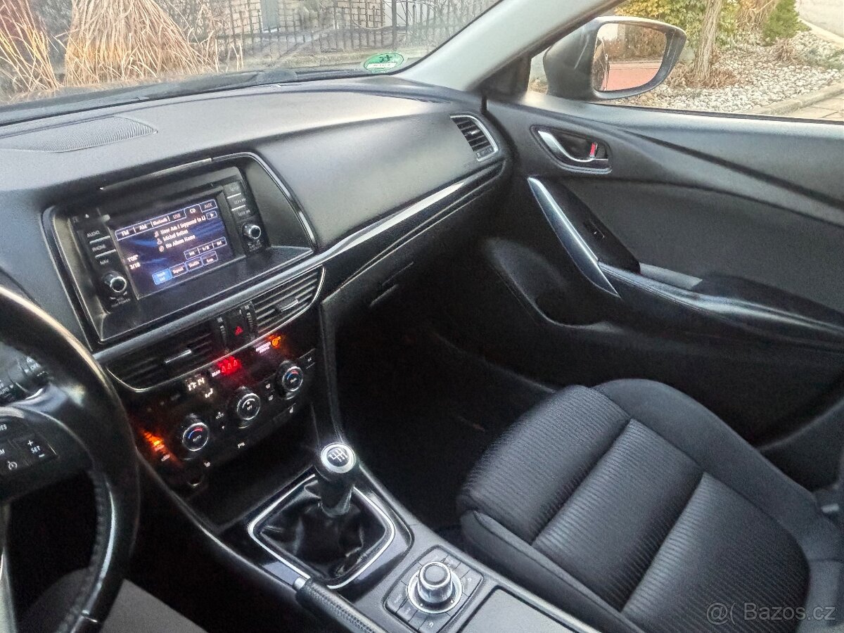 Mazda 6 2.2D 110kw skyactiv top stav R.V 2015 - 8