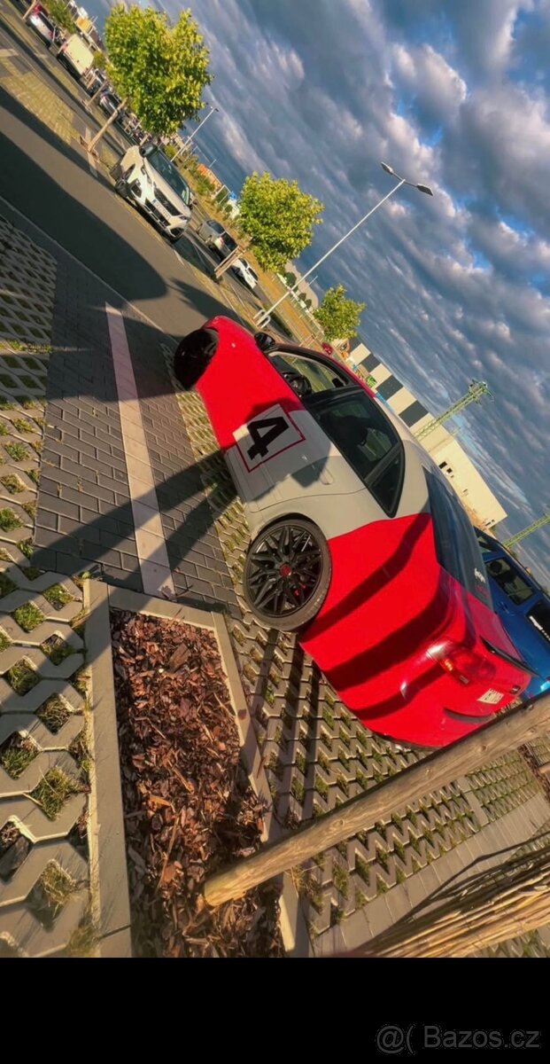 Audi A4 - 8