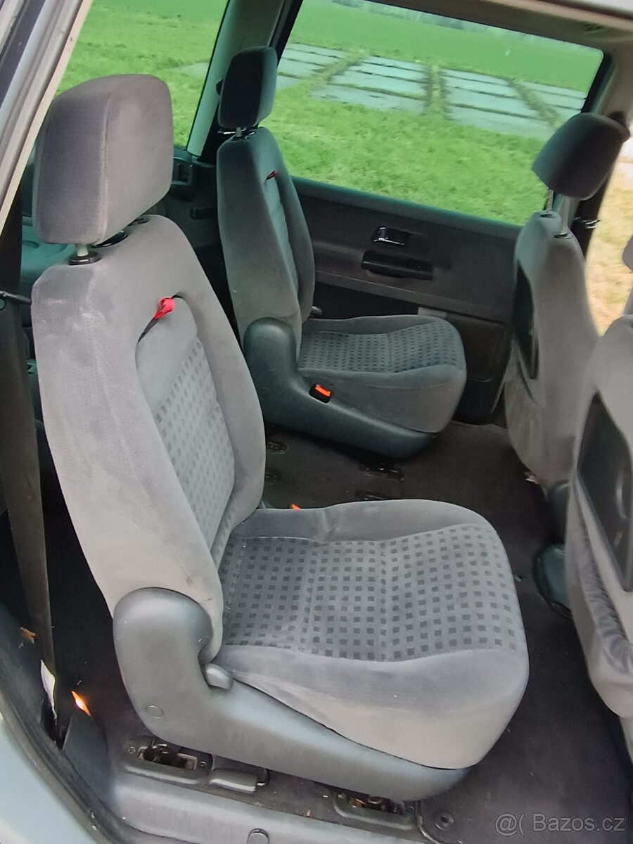 VW Sharan 1.9 TDi - 8