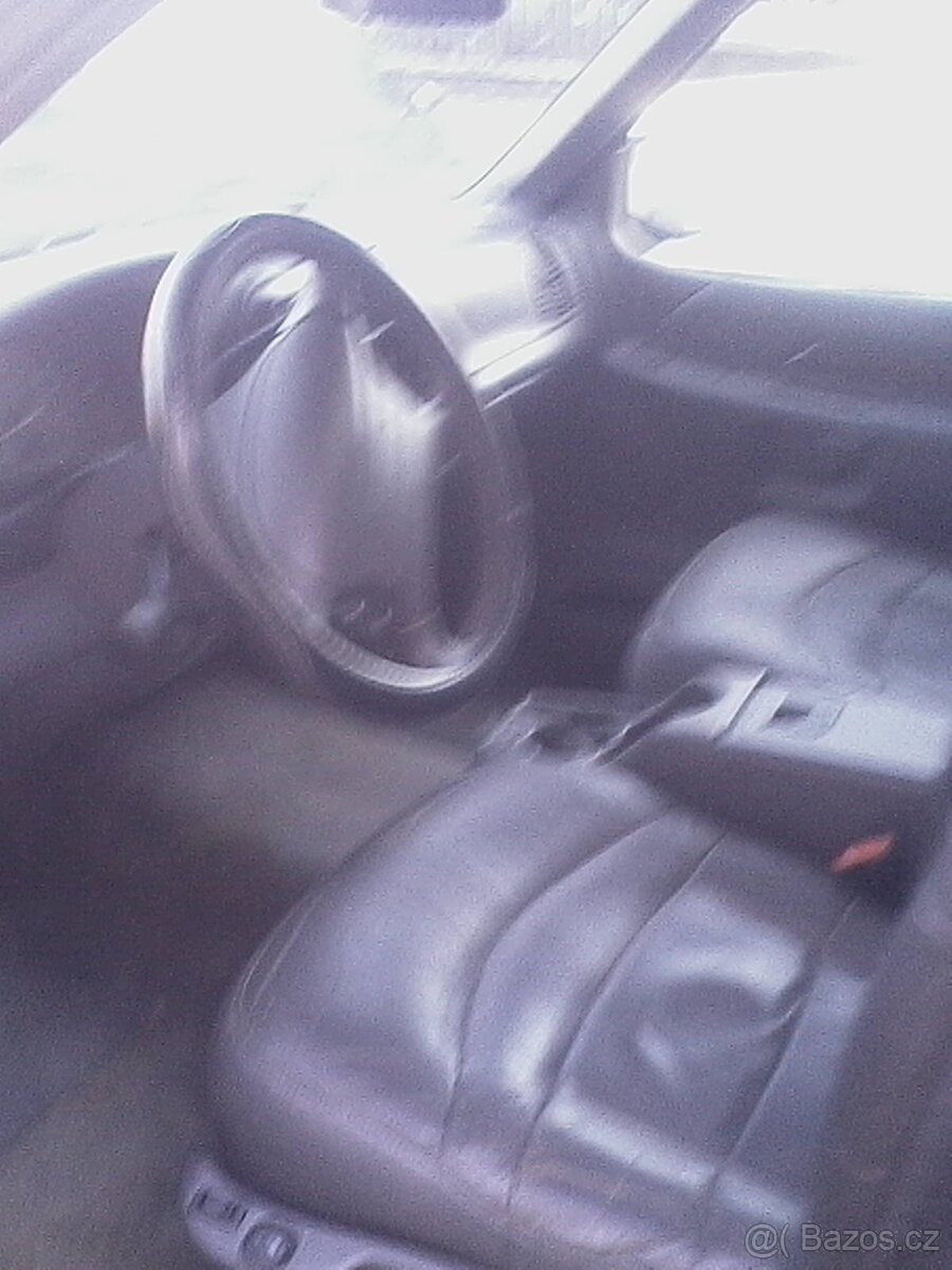 ford explorer 4.0l,150kw,r.v.7-01,174000km. - 8
