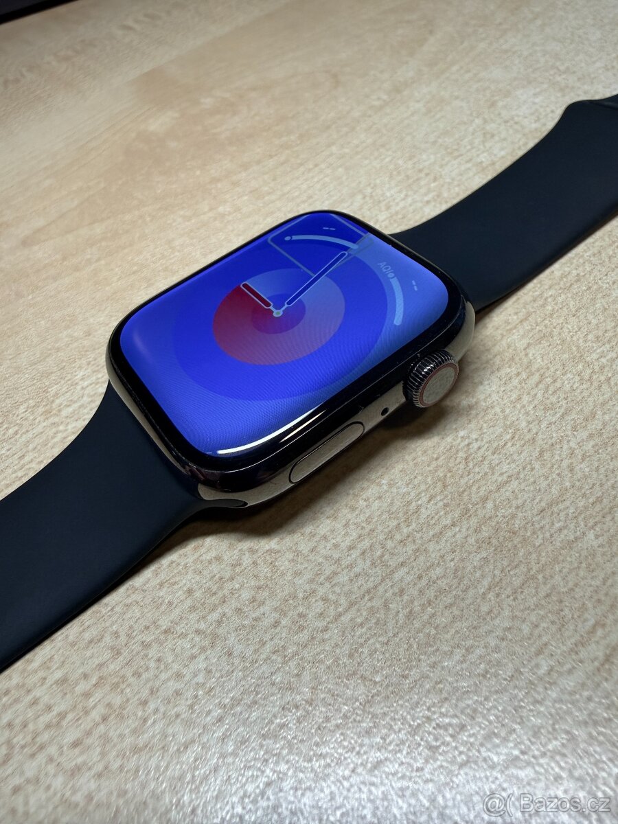 Apple watch 8 45mm Cellular Stainless steel - 8