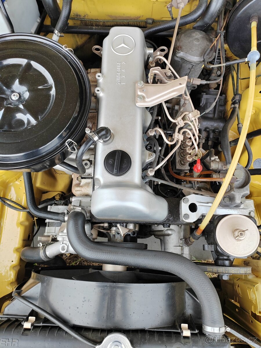 MB 123 240 diesel rok 1984 - 8